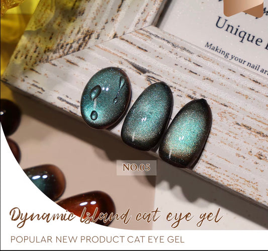 Dynamic Cat eye 05